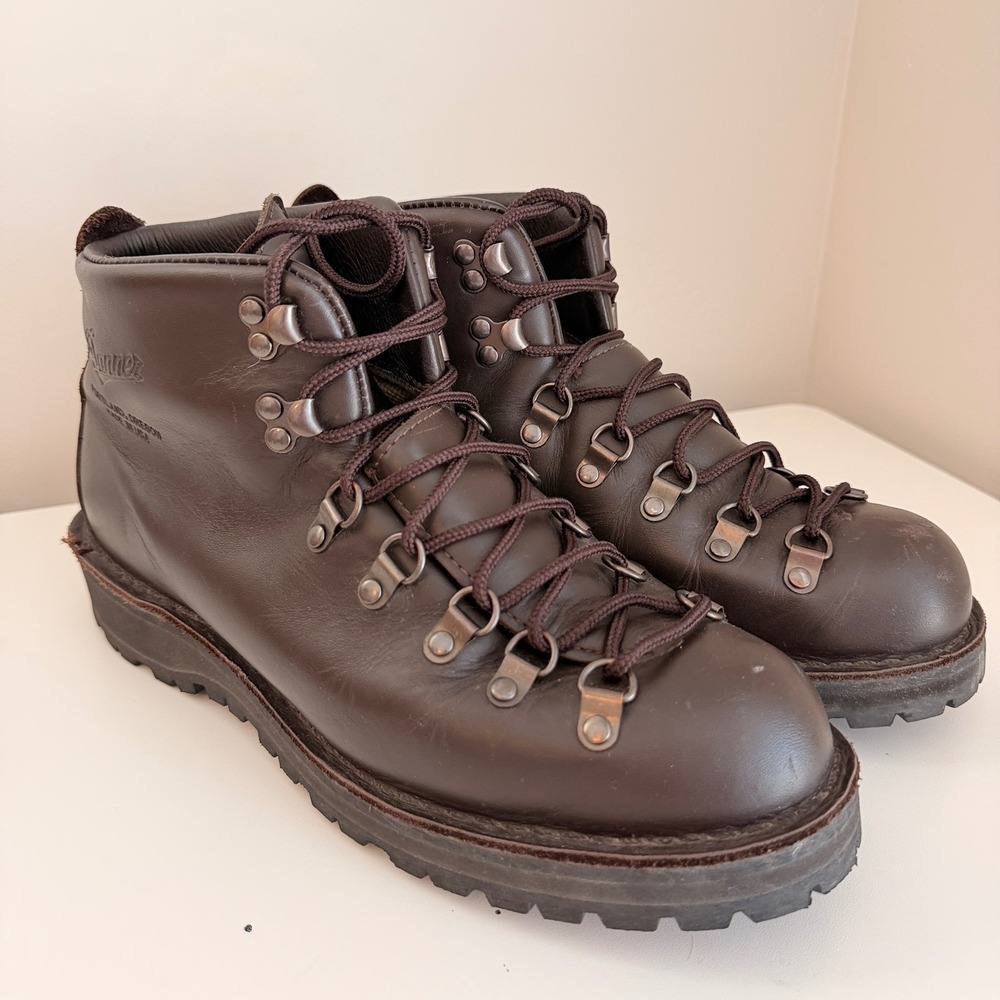 Danner Mountain Light II Boots Mens 9.5 D Brown Leather Gore Tex Hiking USA Made